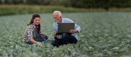 团结起来，我们就能面对一切挑战！