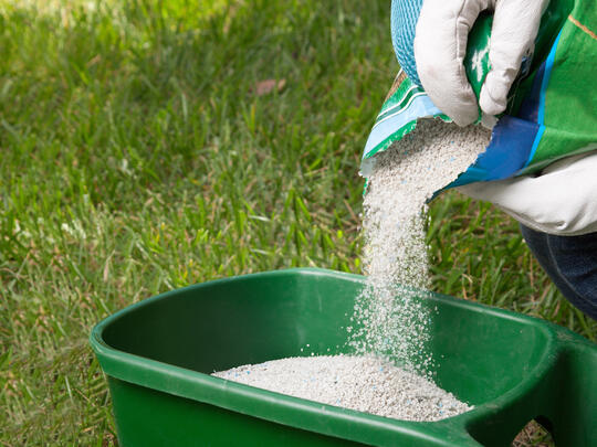 使用 JRS 纤维解决方案实现完美的颗粒储存